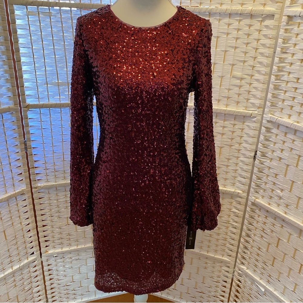 Betsy & Adam Deep Burgundy Red Sequin Long Sleeve Dress size 4.
